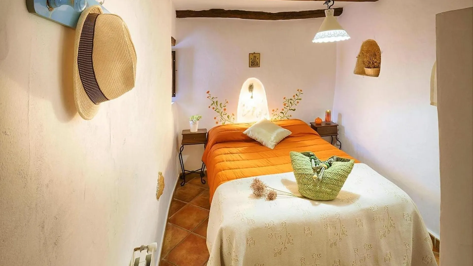Beautiful Holiday Home In Laroya With Shared Pool Spain